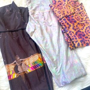 Lot of teeki yoga pants! Size small and xs
